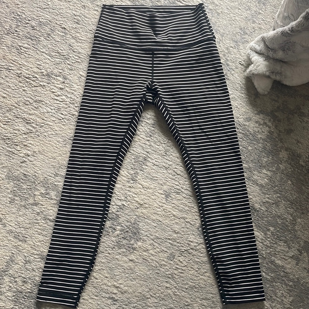 Lululemon High Rise Legging - Full on Luxtreme
